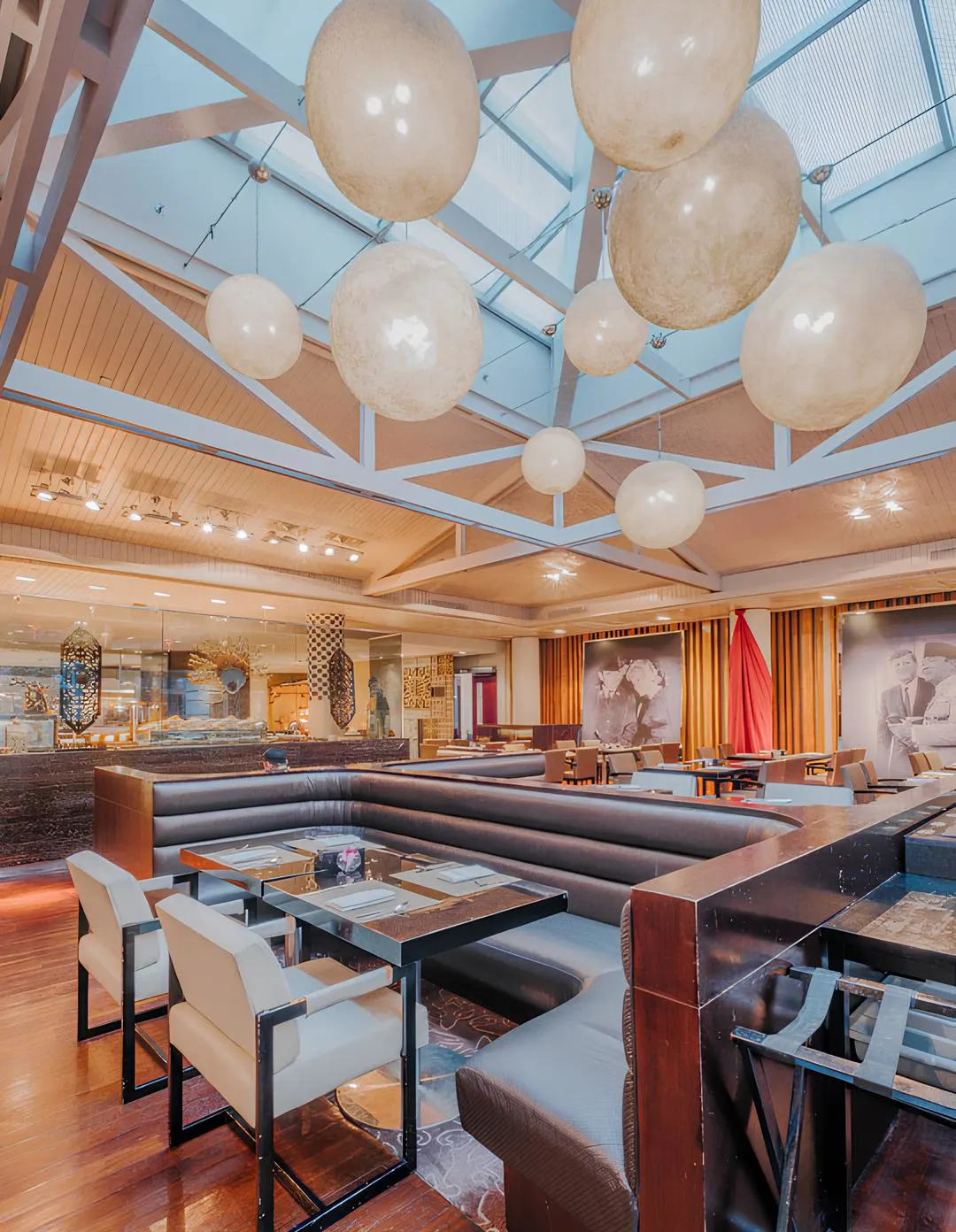 Restaurant 3 - Hotel Indonesia Kempinski